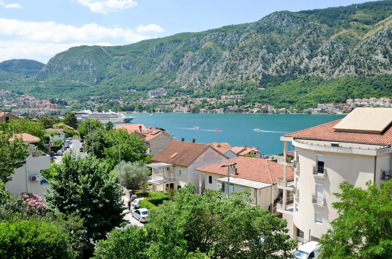 Bay View Apartments Kotor Exterior foto